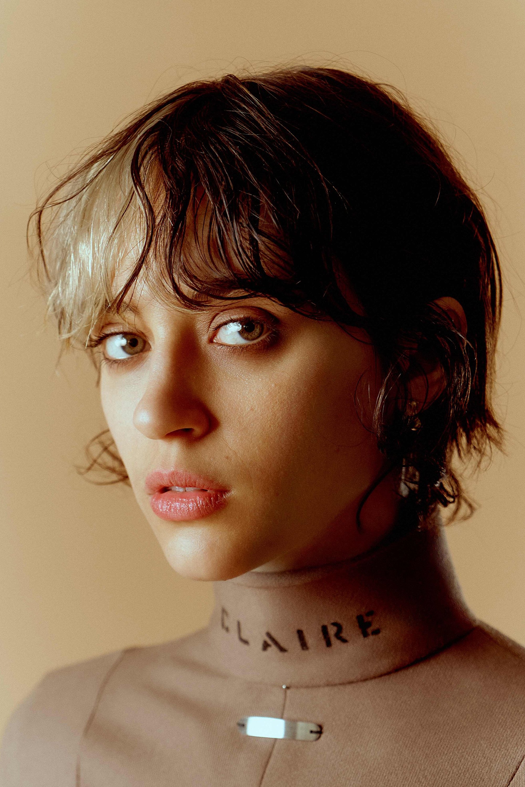 et billede af Claire Pommet