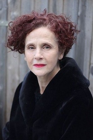 et billede af Chloe Salaman