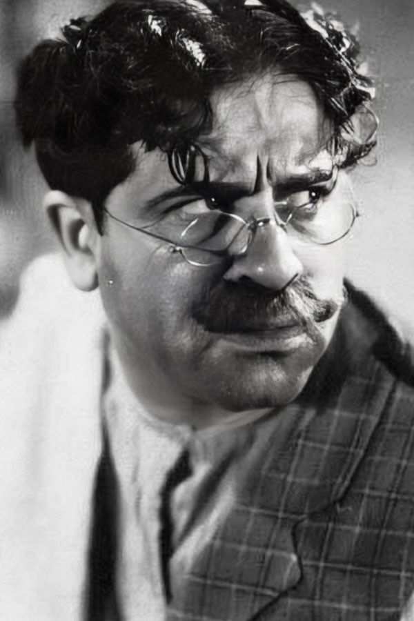 et billede af Tomás Simari