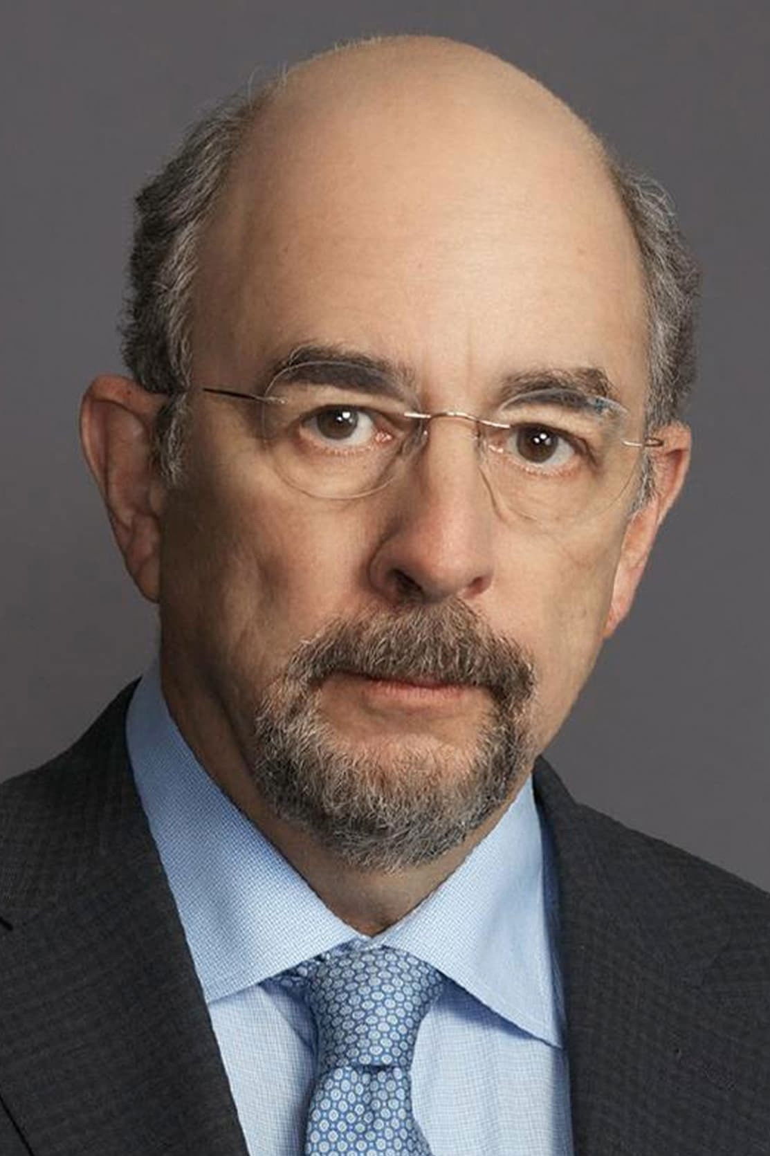 et billede af Richard Schiff