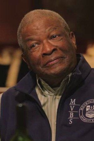 et billede af Bob McDuff Wilson