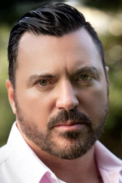 et billede af Peter O'Hanlon