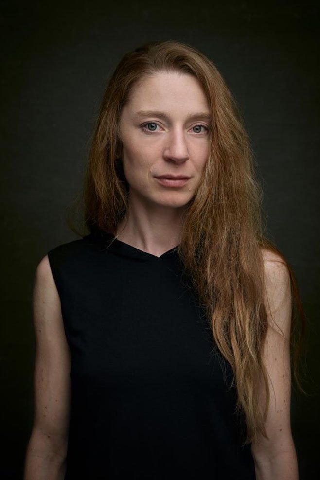 Kathleen Morgeneyer as Ines