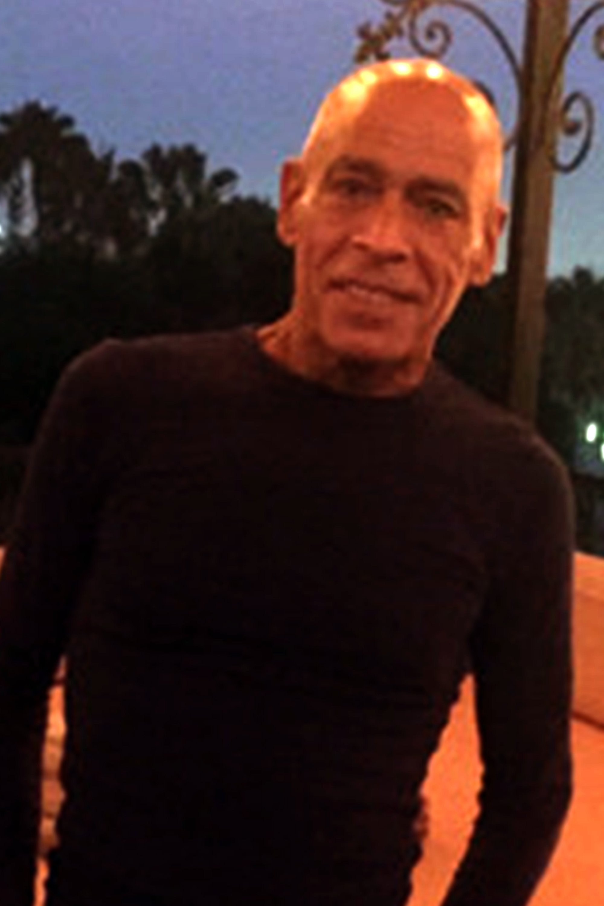 et billede af Nick Corello