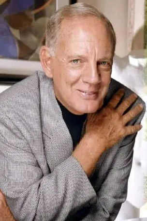 et billede af Loris Azzaro