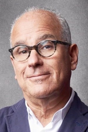 et billede af Jon Kamen