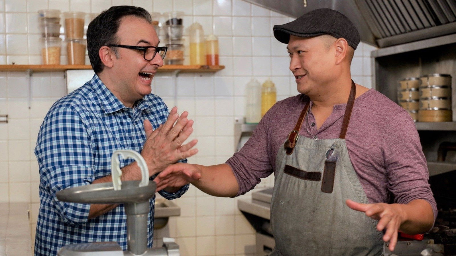 Big Food Bucket List S02E09 backdrop