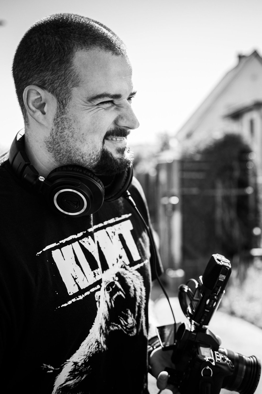 René Müller | Foley