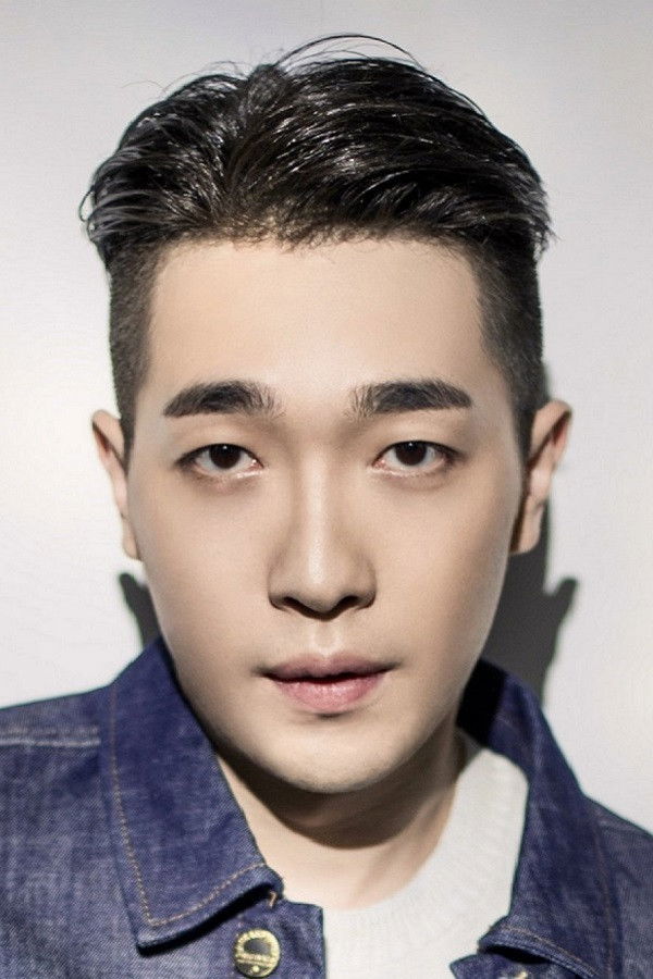 et billede af Cai Peichi