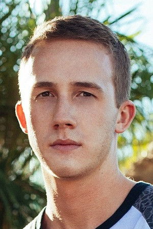 et billede af Corbin Webber