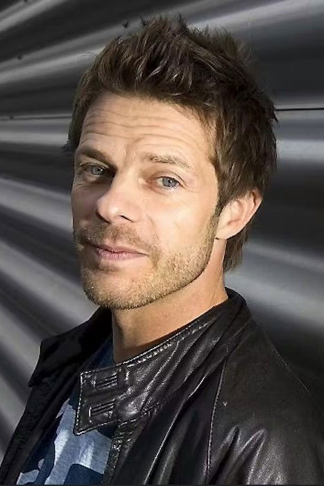 et billede af Thomas Bense