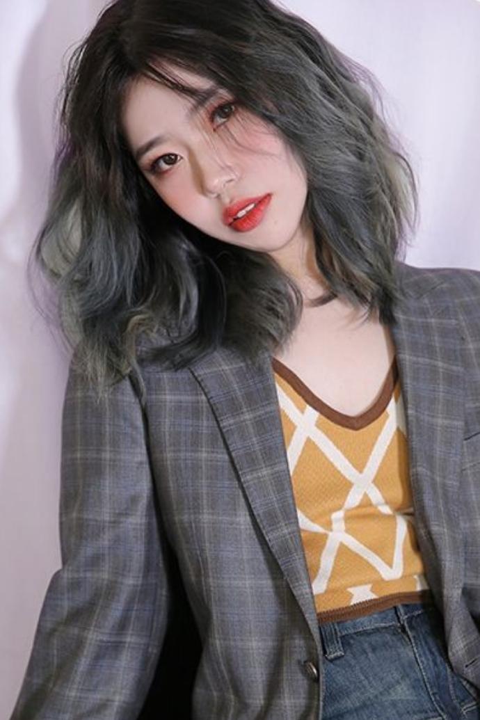 et billede af Yajing Tang