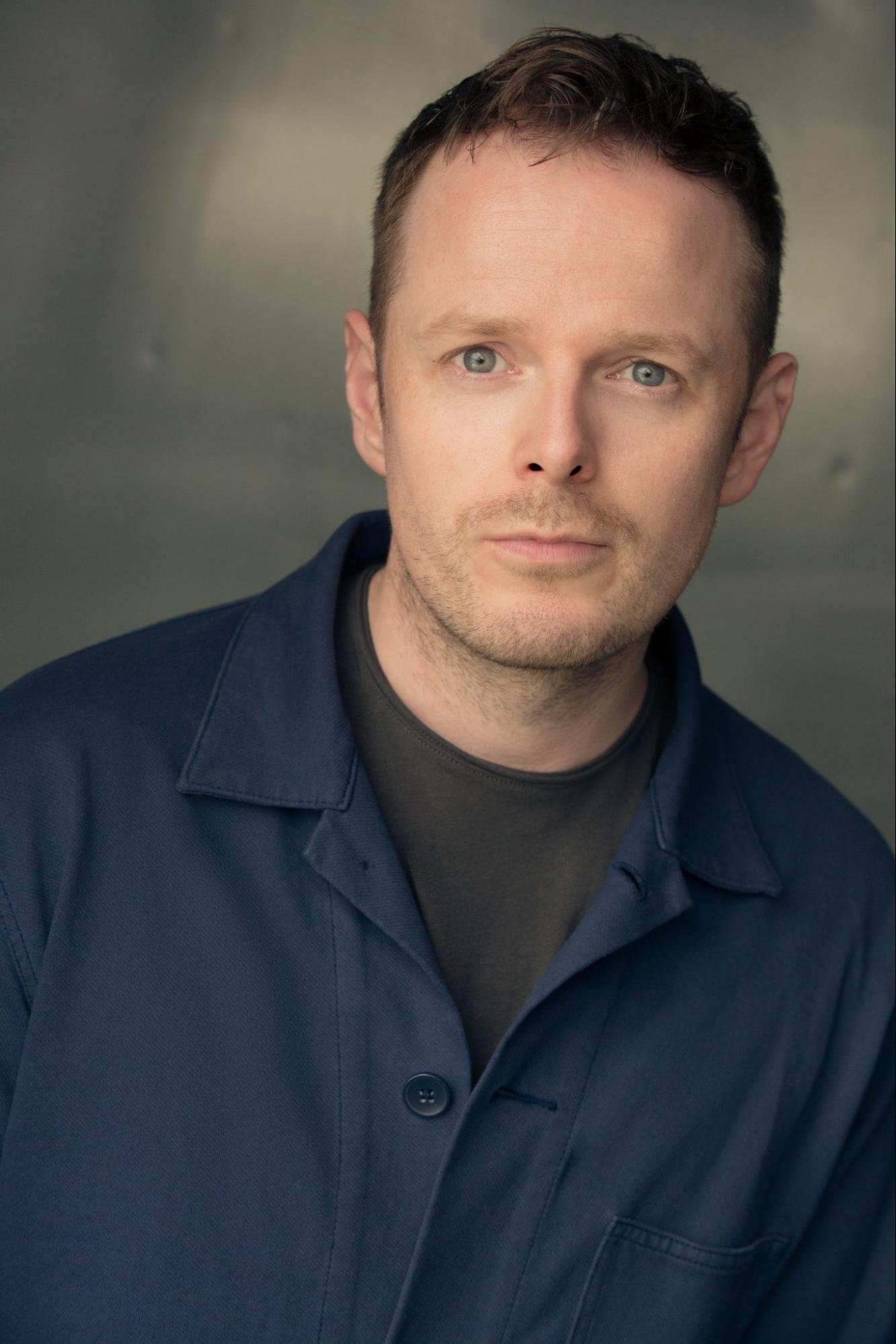 et billede af Simon Darwen