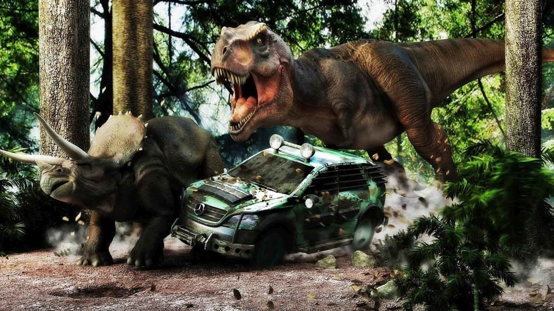 Jurassic World (2015)