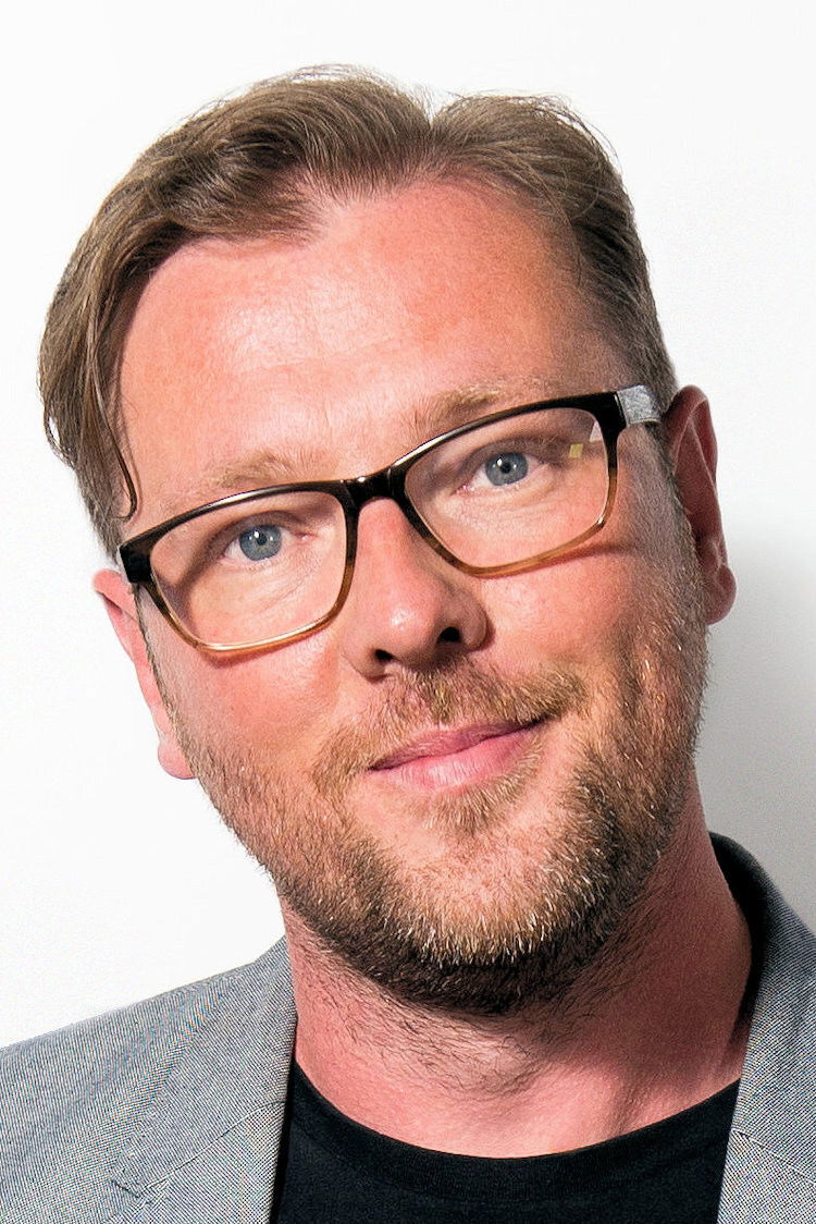 et billede af Damian Barr