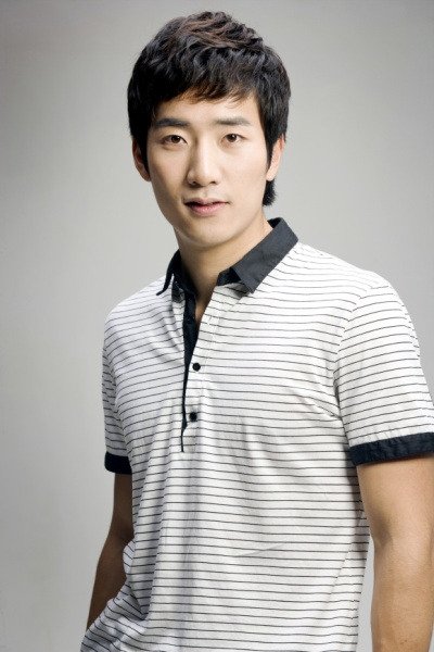 Kang Seo-Joon's picture in the cast
