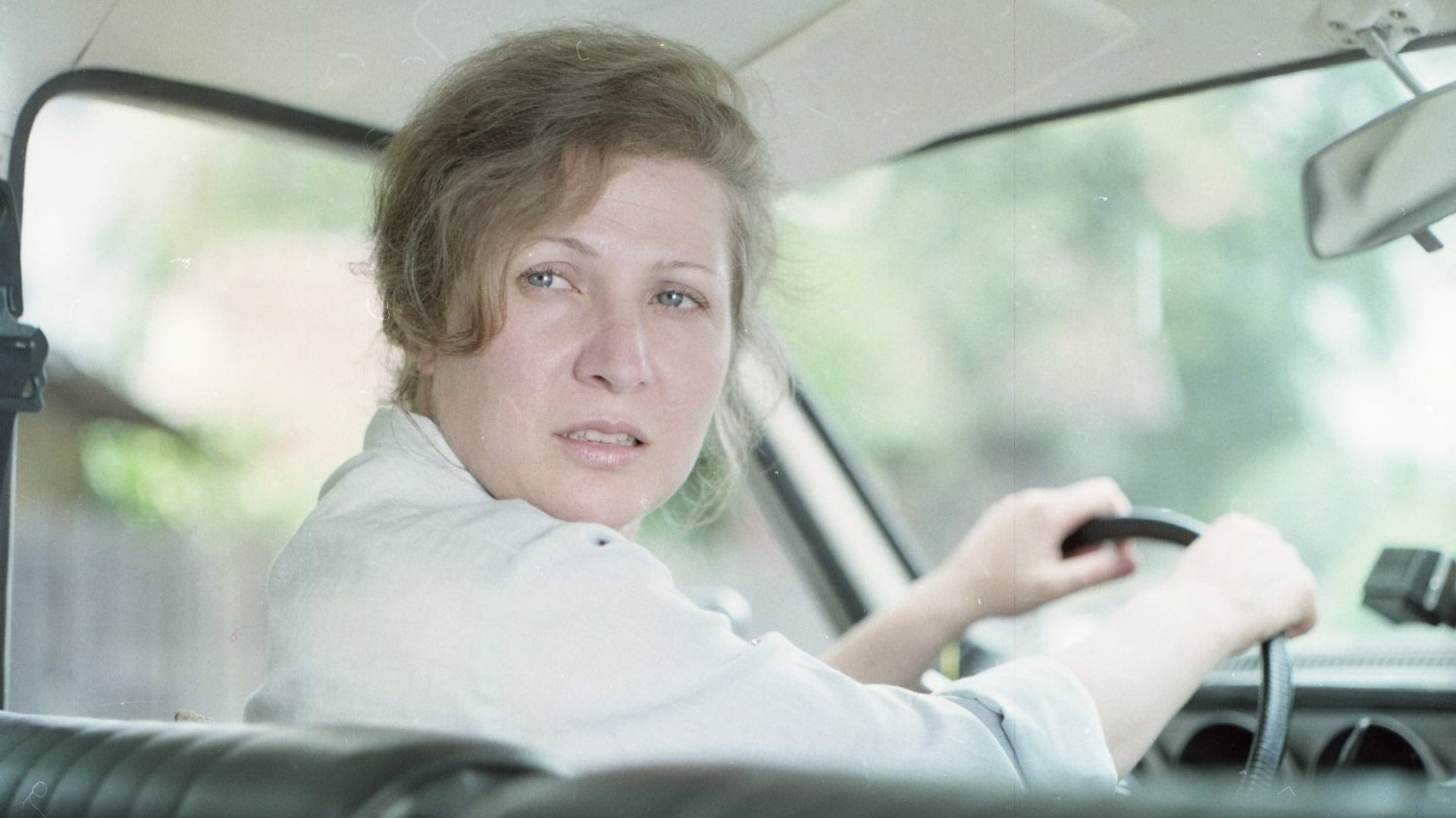 Angela Goes On (1982)