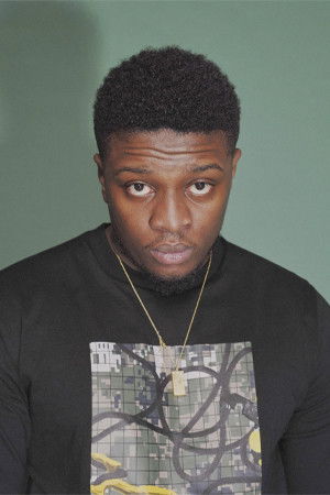 et billede af Brandon Scott