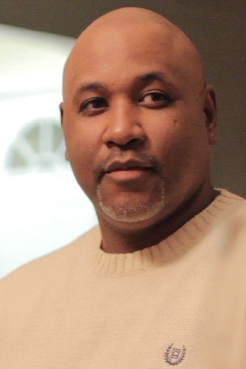 et billede af Wil Lewis