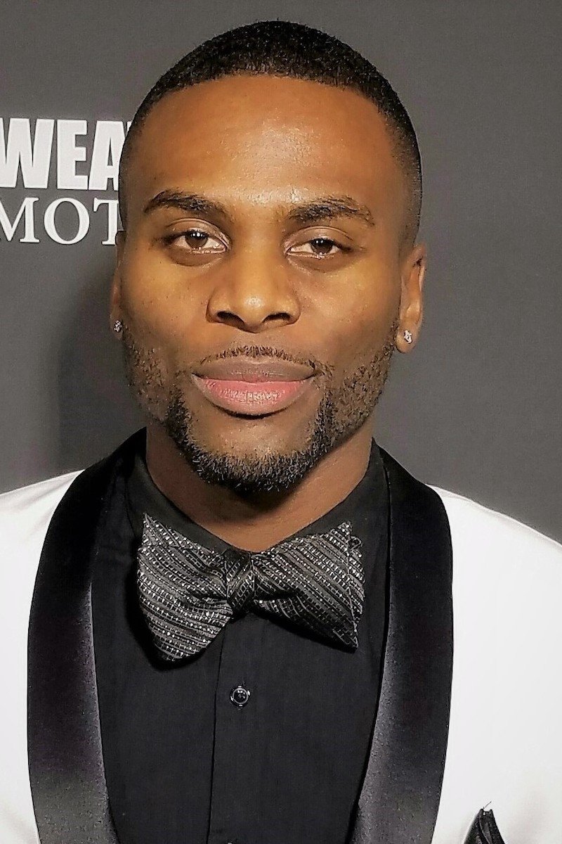 et billede af Nicholas Alexander