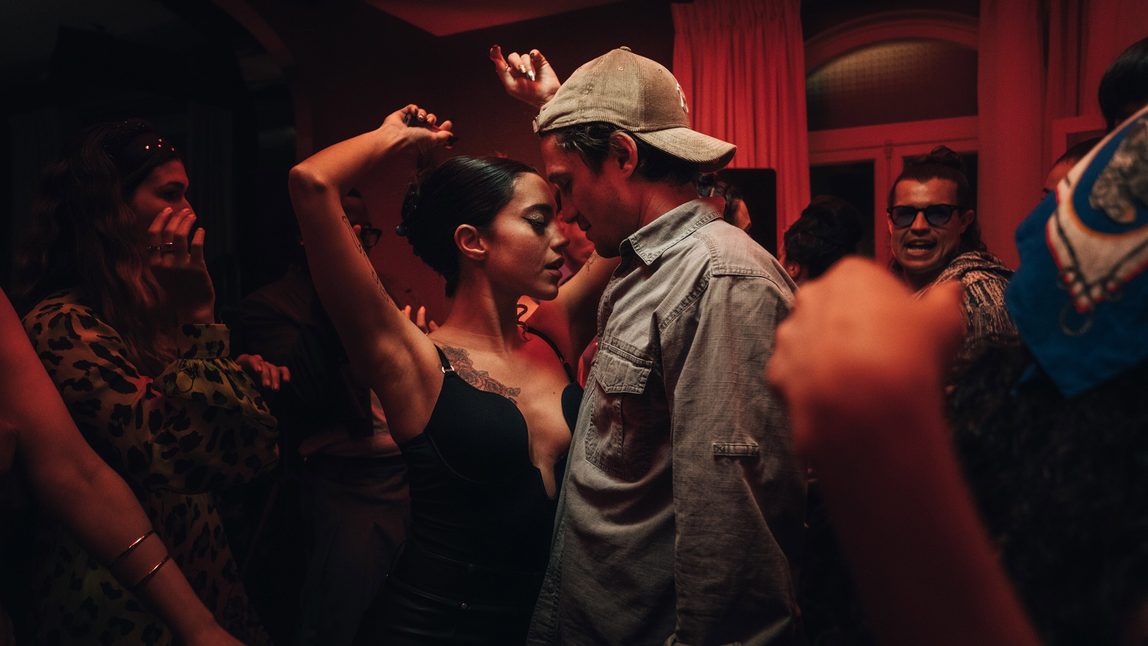 Imagem de fundo de Privileges