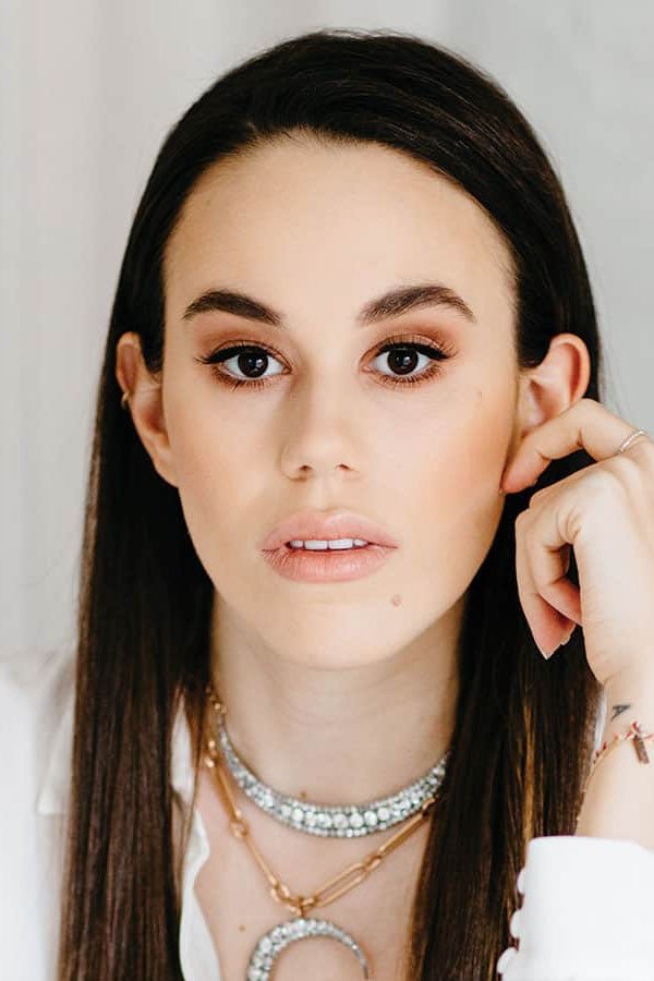 et billede af Chloe Goutal