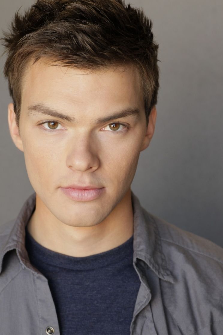 et billede af Nathan Halliday