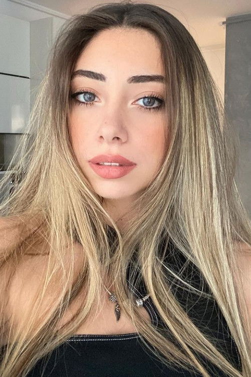 et billede af Smaranda Știrbu