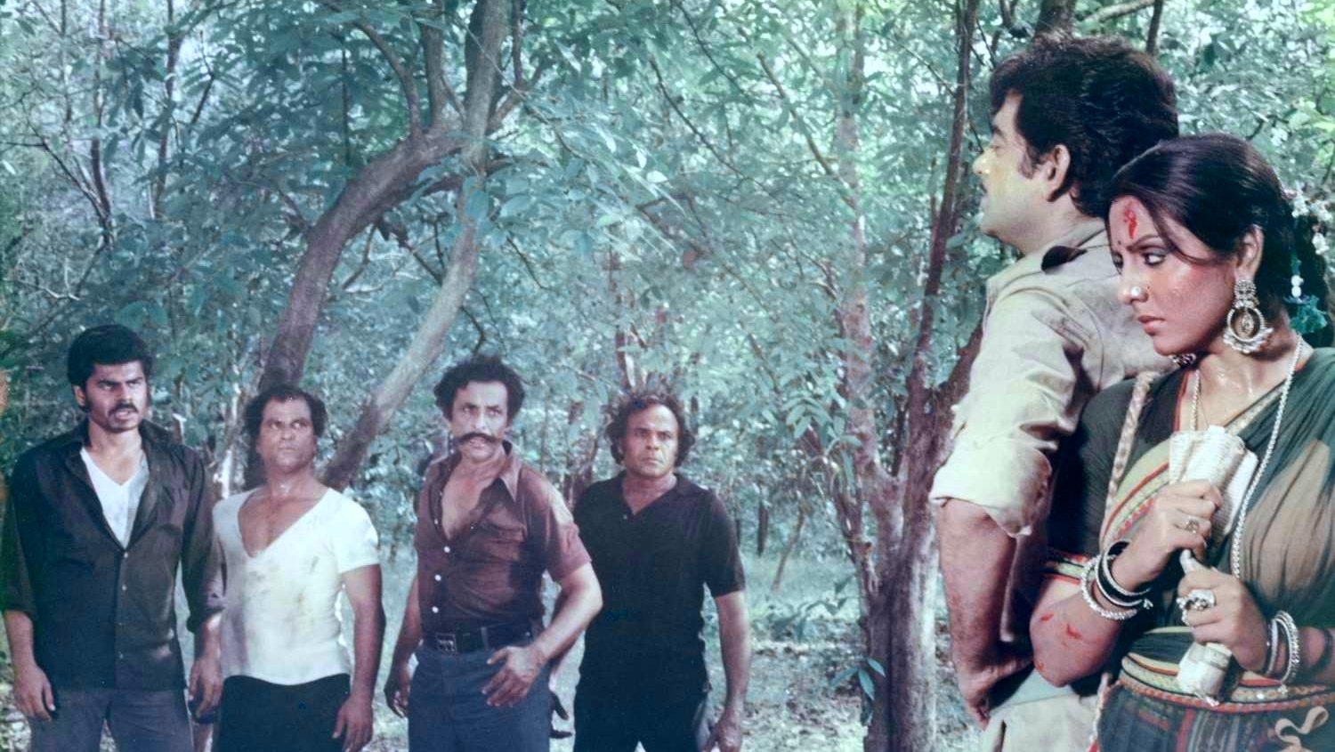 काला पत्थर (1979)