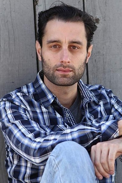 et billede af Jordan Destin