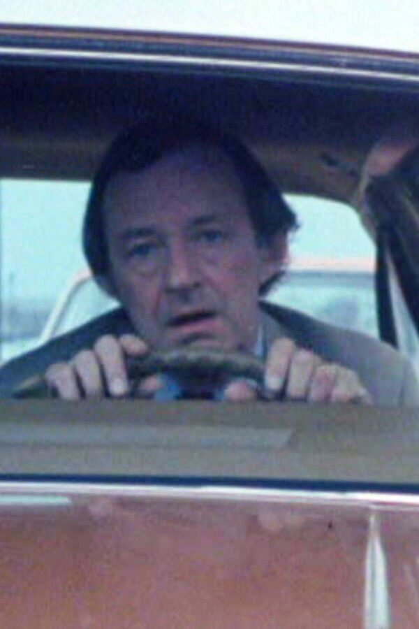 et billede af Douglas P. MacIntosh