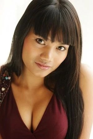 et billede af Deedee Kumphasee