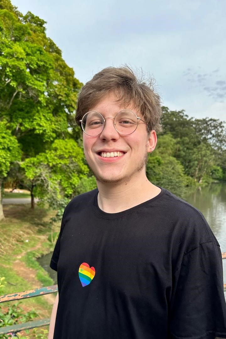 et billede af Pedro Bertozzi