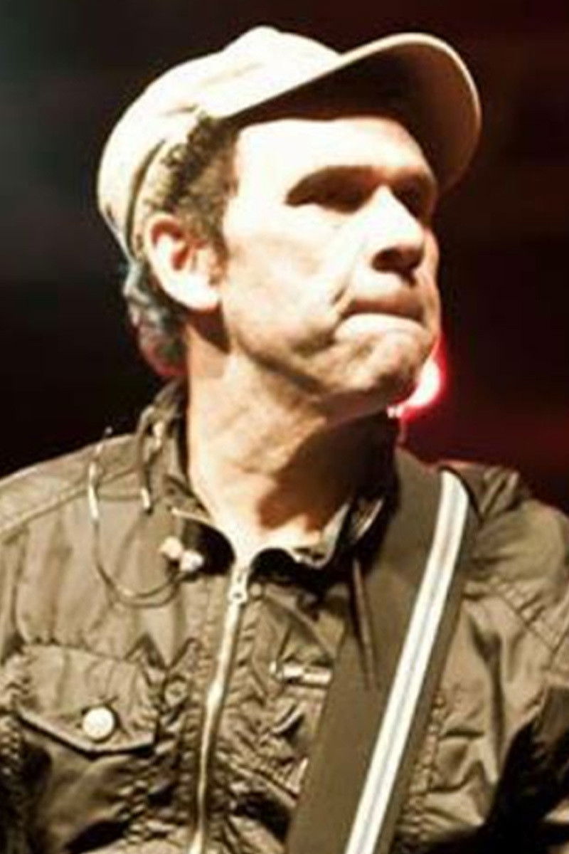 et billede af Leo Henkin