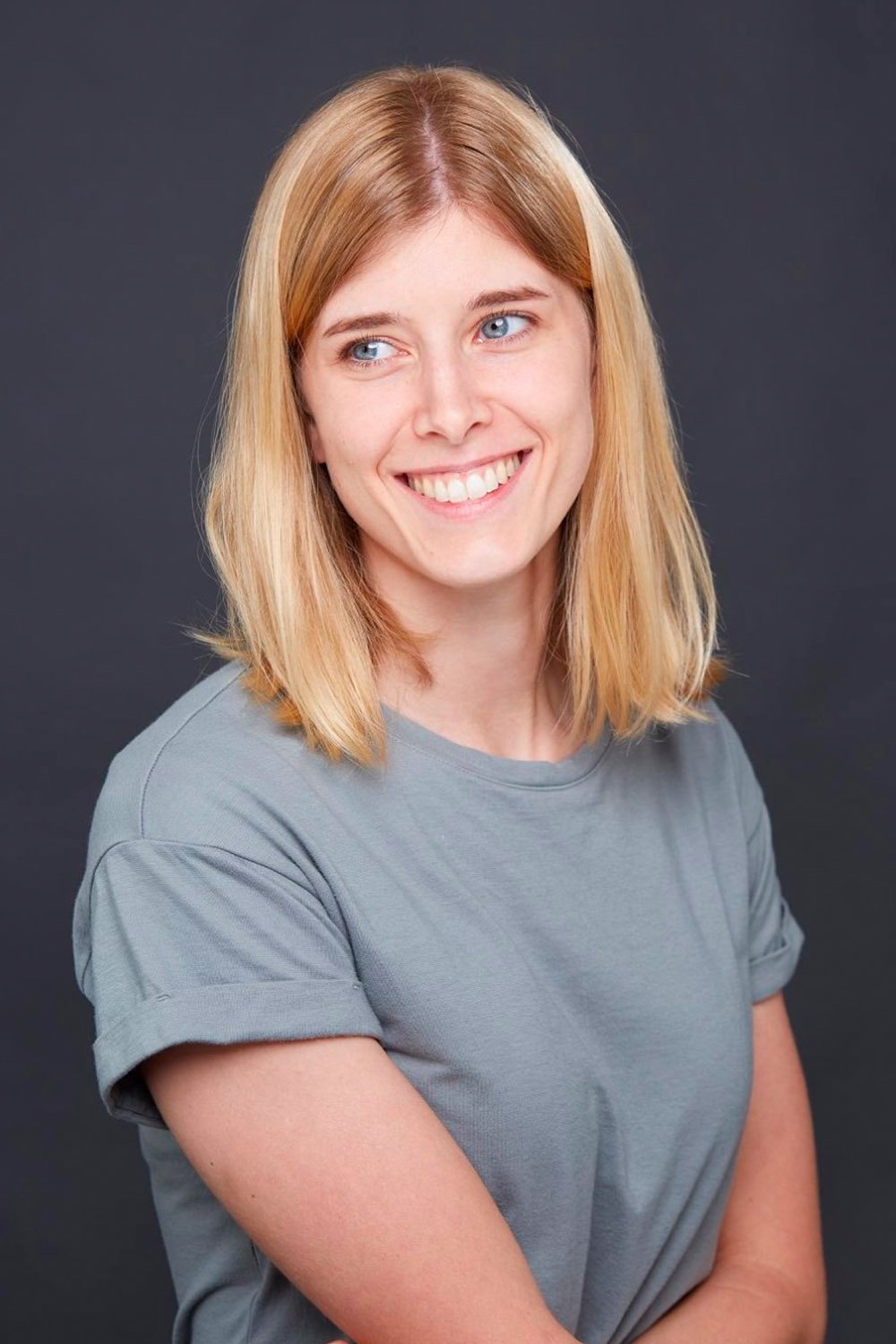 Isabel Guardiola's picture in the cast