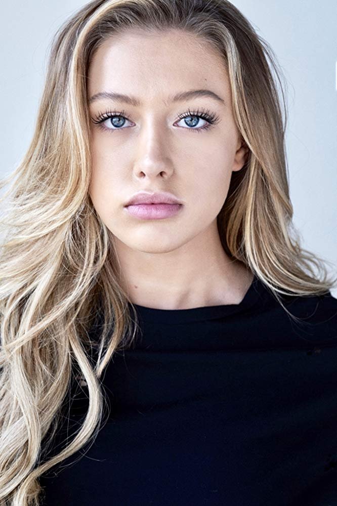 et billede af Logan Riley