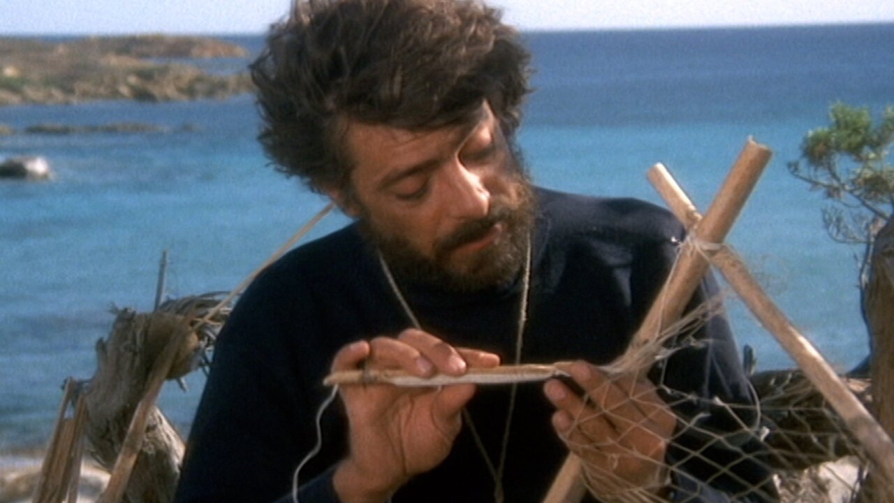 Travolti da un insolito destino nell'azzurro mare d'agosto (1974)