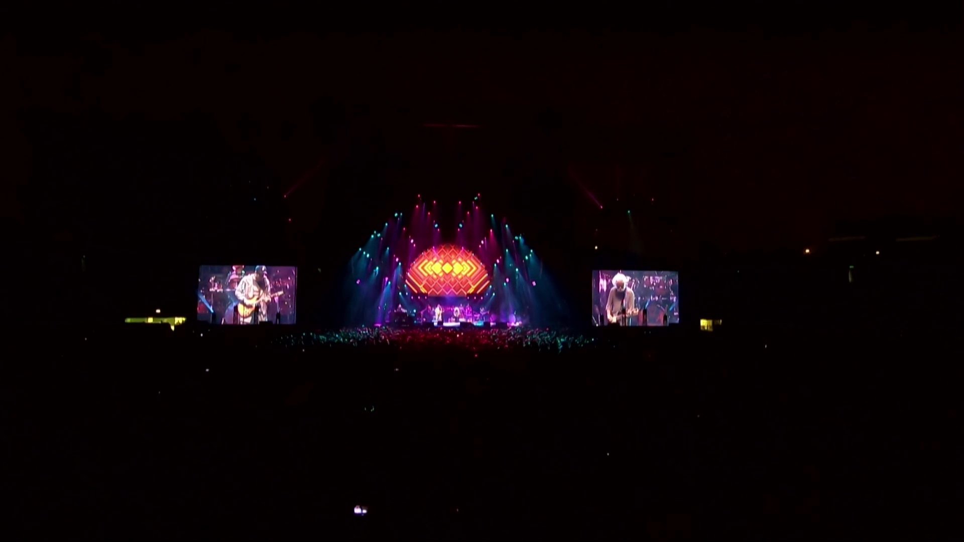 Dead & Company: 2019.06.15 - Wrigley Field - Chicago, IL Backdrop