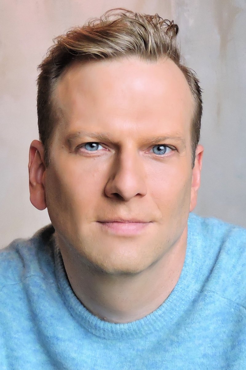 et billede af Brian Balthazar