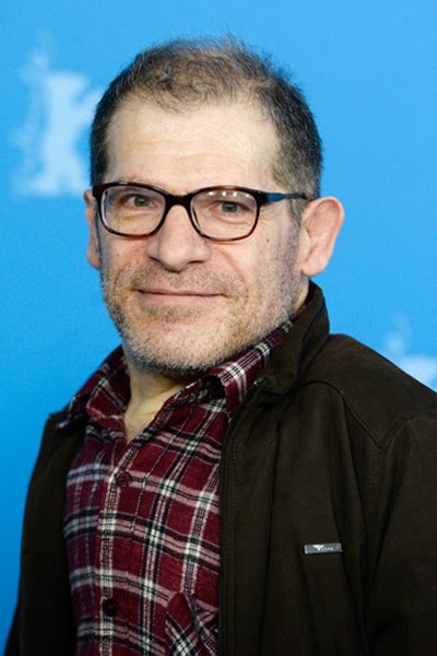 et billede af Petros Zervos