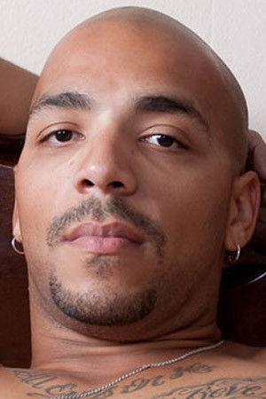 et billede af Leo Rivera