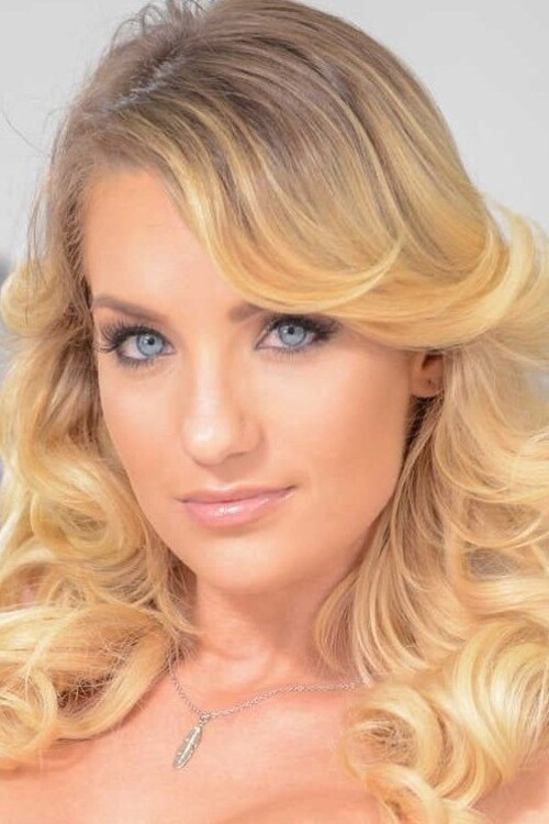 Cali Carter fotoğraf 2