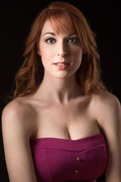 et billede af Lisa Foiles