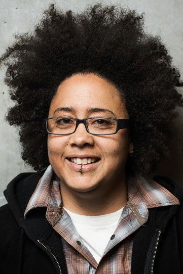 et billede af Shine Louise Houston