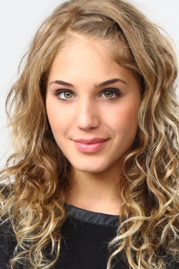 Nyári Diána's picture in the cast
