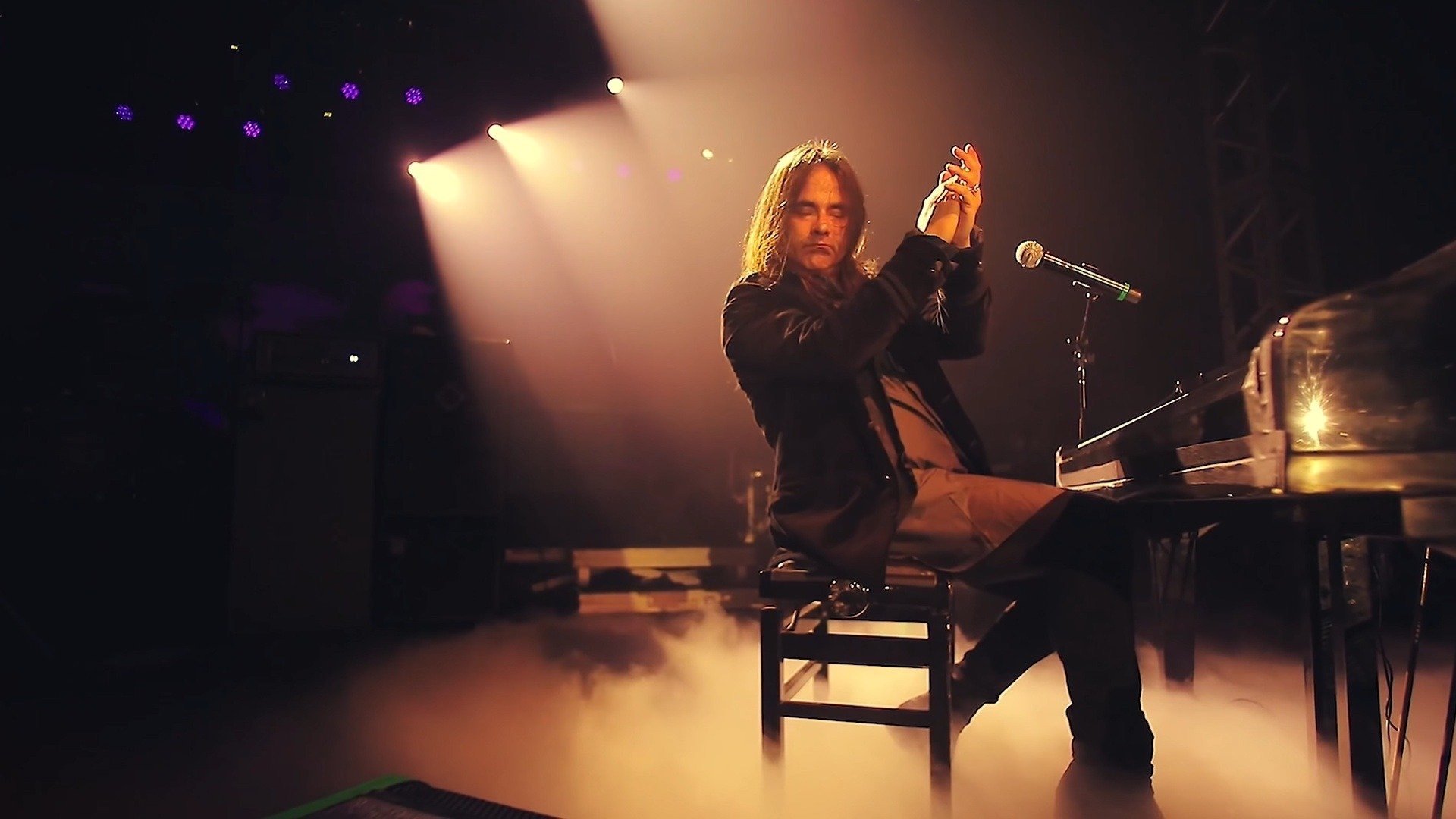 Andre Matos: Maestro of Rock (2021)