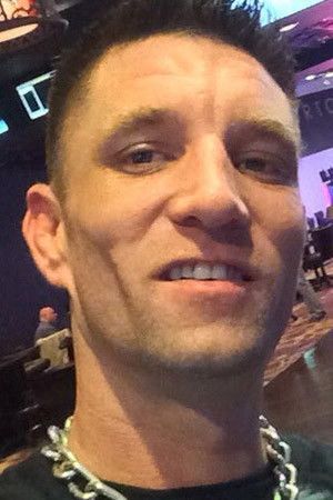 et billede af R.J. Cummings