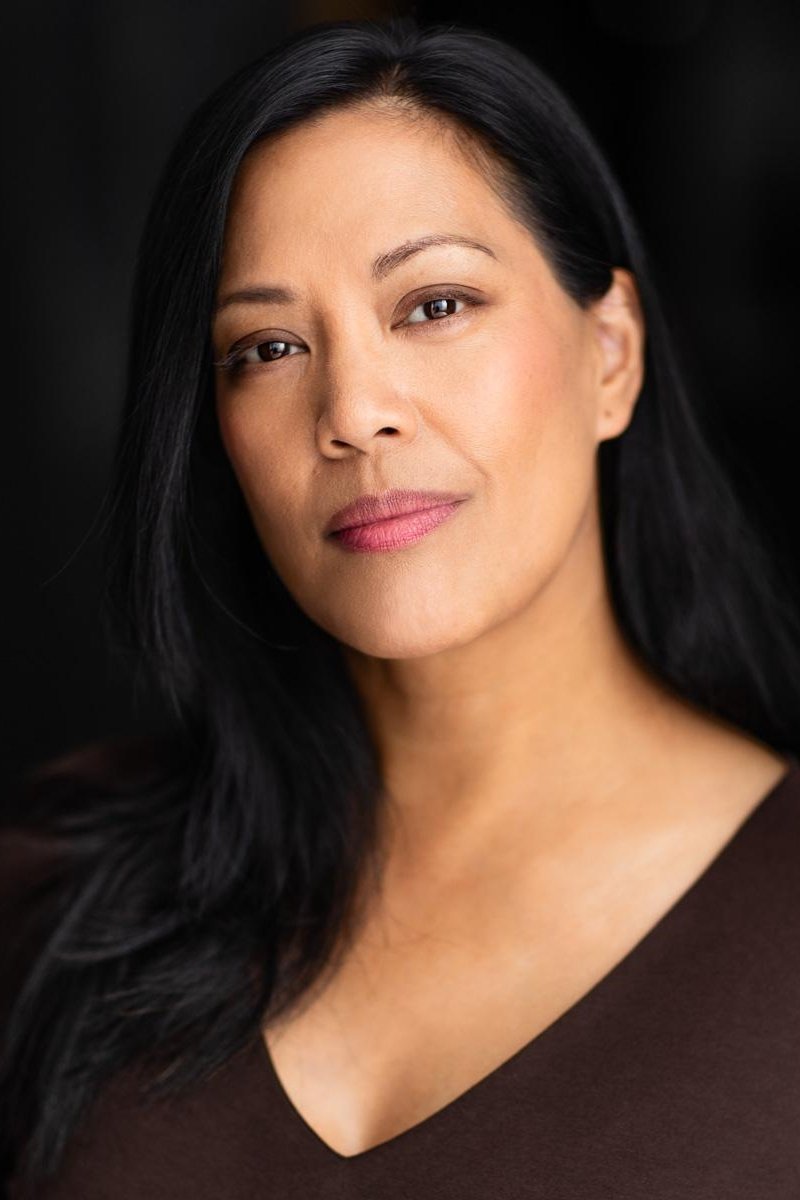 et billede af Mylene Carino