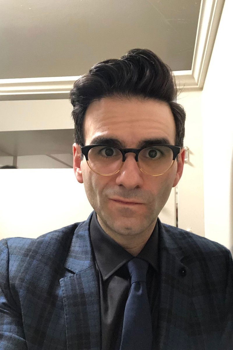 et billede af Joe Iconis