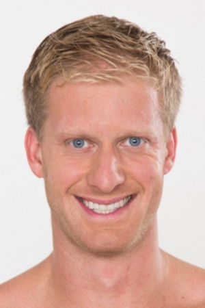 et billede af Steven Lucas